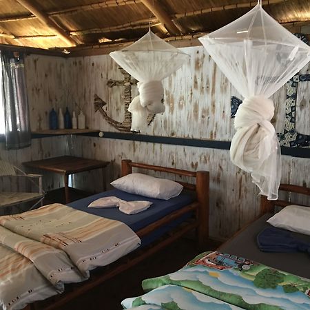 Baobab Beach Lodge And Backpackers Vilanculos Exterior photo