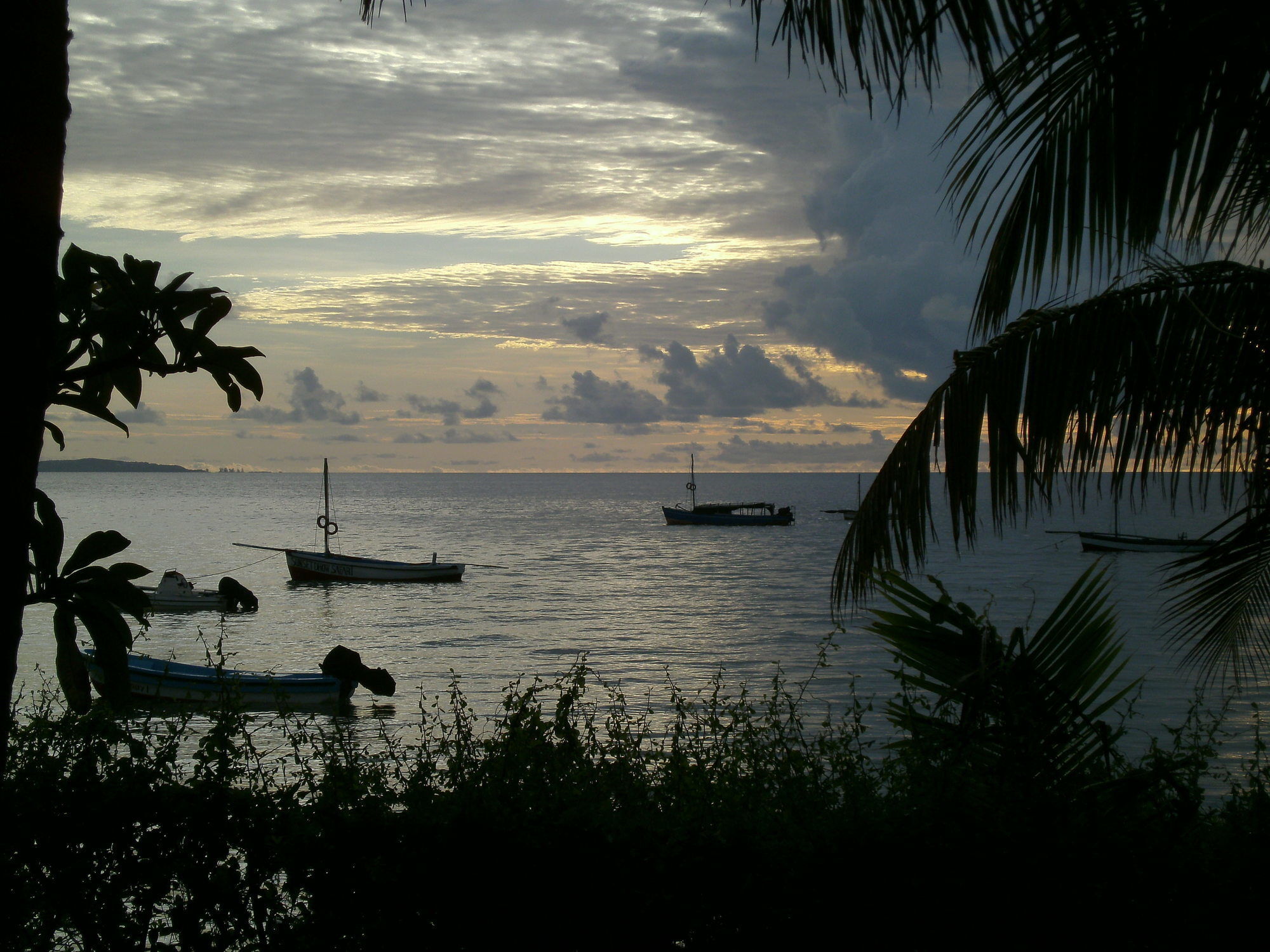 Baobab Beach Lodge And Backpackers Vilanculos Exterior photo